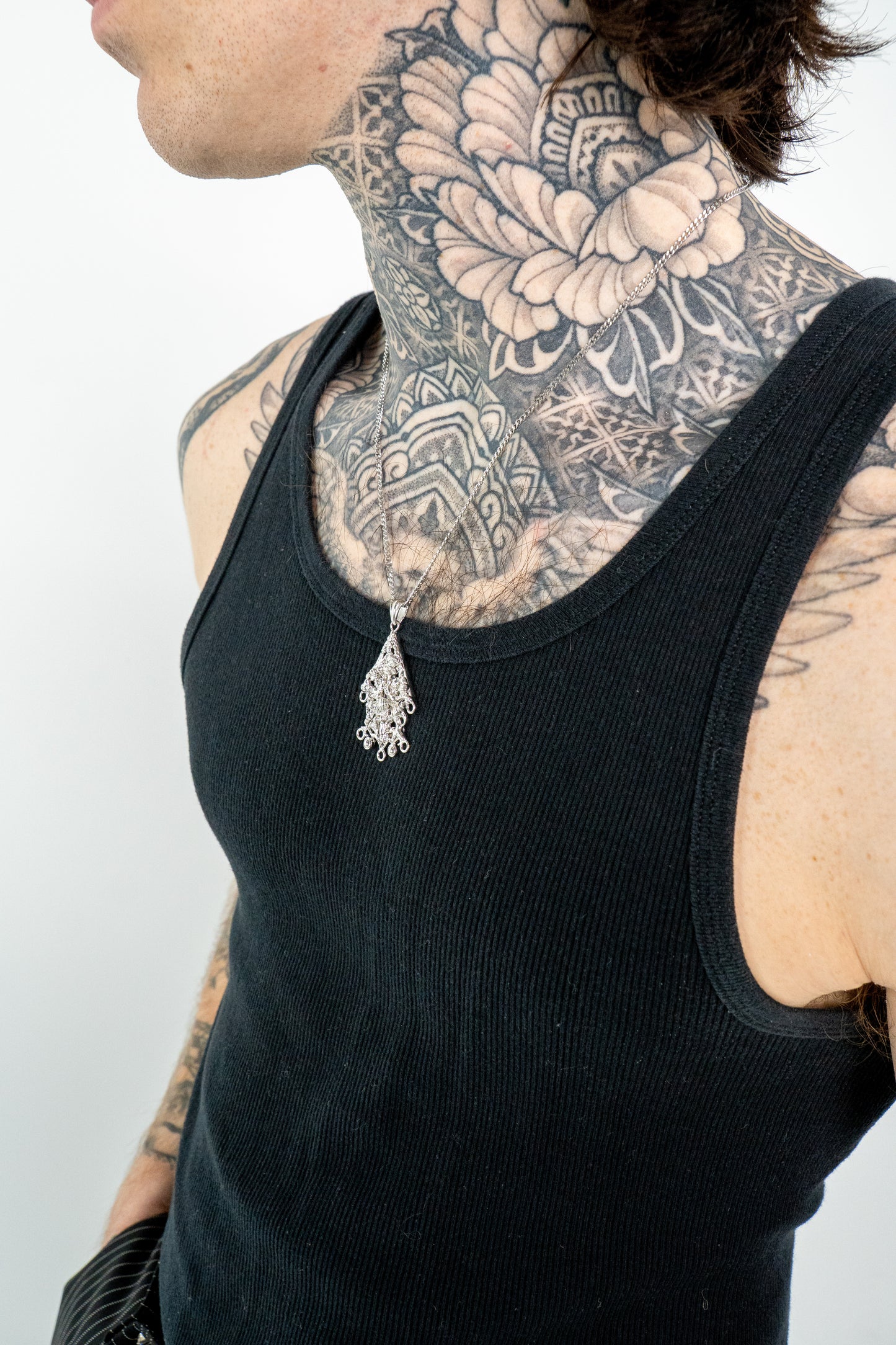 POLYMORPHISM NECKLACE